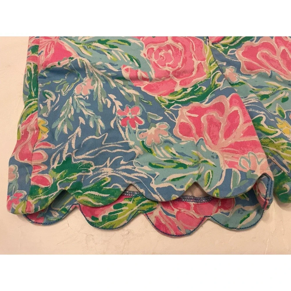 Lilly Pulitzer Buttercup Shorts 6 In Full Bloom Floral Scalloped Stretch Cotton